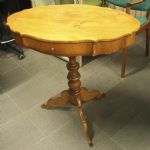 779 7682 PEDESTAL TABLE